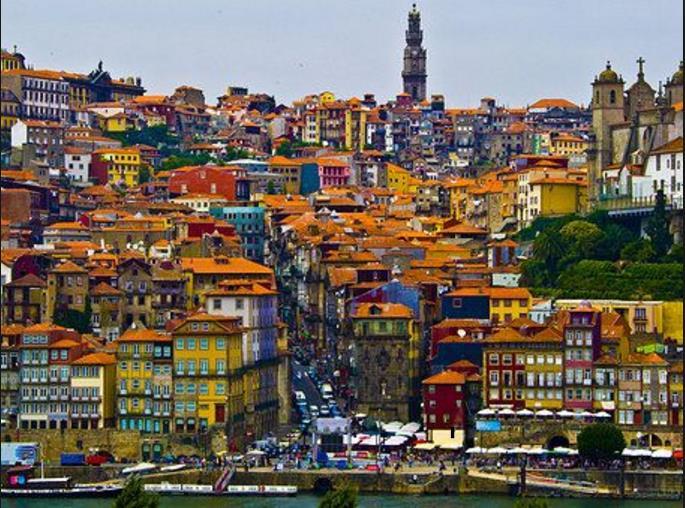 PORTUGAL- PORTO TO LISBON CYCLING THE ATLANTIC COAST SELF-GUIDED CYCLE TOUR 12 DAYS / 11 NIGHTS Yur tur cmmences in clurful Prt, Prtugal s secnd city and the gateway t the Dur regin, hme f Prt wine.