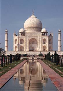Sun., Feb. 16 - Delhi: Today, our exploration begins with sightseeing in Old Delhi, and includes the Red Fort, Jama Masjid, etc., before lunch is provided as tour service.