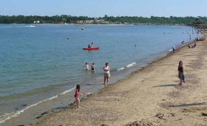 Bembridge Harbour The town of Ryde is 10 minutes away by car with shopping and leisure