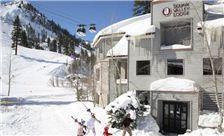 Squaw Valley Lodge http://www.squawvalleylodge.