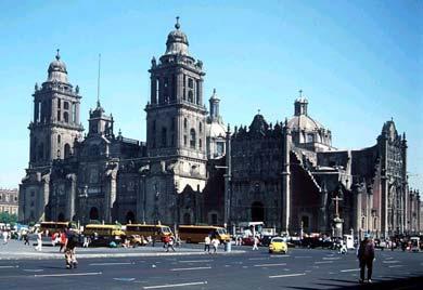 ONE DAY EXCURSIONS I. Mexico City Megalopolis such as Mexico City are formed by the gradual fusion of several cities and towns.