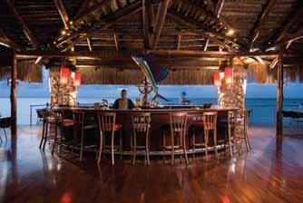Tartaruga Feast on tantalising barbeques under the stars overlooking the beach. Choose to dine on the deck, or book a table on the beach itself with soft sand sifting between your toes.