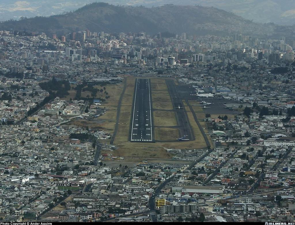 Canadian Commercial Corporation and the Quito Airport Quito Airport, Ecuador Canadian Commercial Corporation s only airport development Ecuadorian government signed