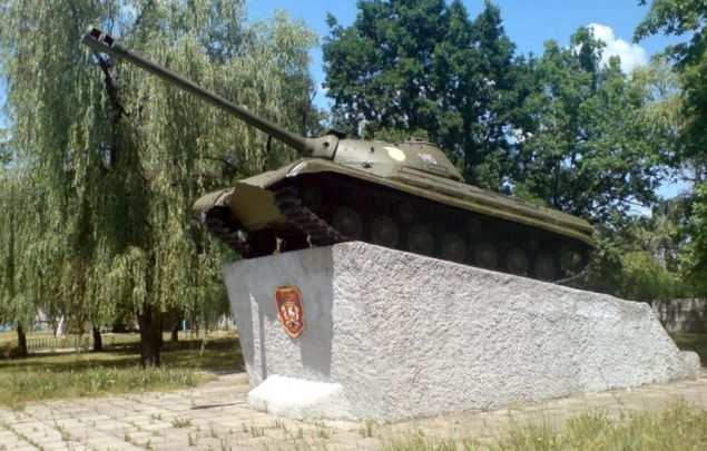 T-10 Verbki, Dnipropetrovsk Oblast (Ukraine) "tan-tol" - http://www.
