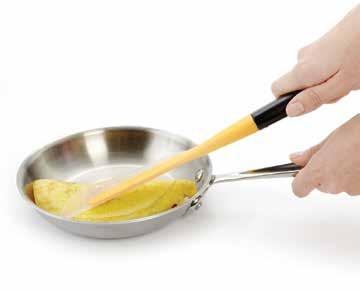 rounded pans and easily glide under food Wide shape allows for easy