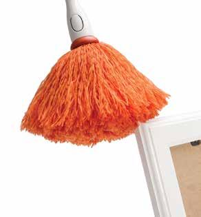 handle Microfiber Hand Duster Duster head is sized to clean large