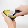 avocados safely and effectively Pitter removes pit