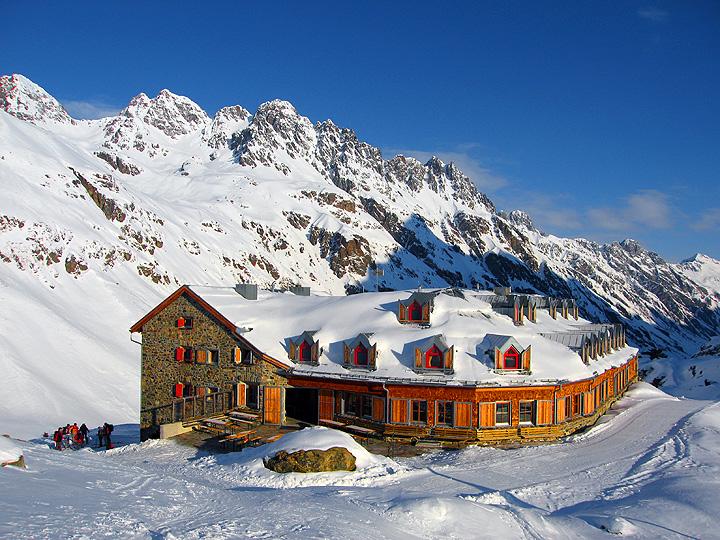 Included - Not included INCLUDED accompaniment and assistance mountain guide UIAGM Transport to and from Guarda village- 25 and 28 of april 1/2 pension (HB) in the huts organization and logistic