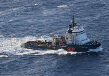 Bulk carrier He Hua Hai COSCO Towage of discharged bulk carrier to repair yard Taragona, Spain