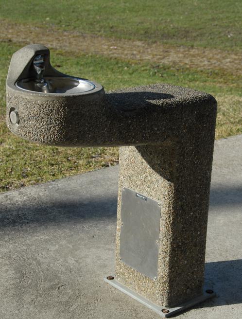 be a minimum of 750 mm wide and a minimum of 1200 mm from the base of the fountain to the edge of the pad Drinking Fountain Dimensions The drinking fountain shall have a knee clearance of a minimum