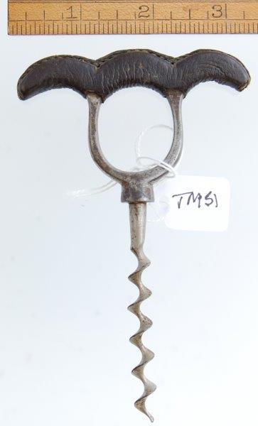 TM51 Three finger pull with