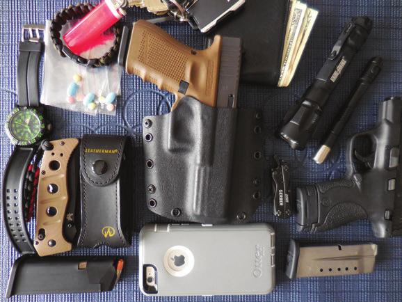 OFF GRID READYFORACTION THE Everyday Carry Gear By Richard Duarte veryday carry () refers to the items, large or small, we carry on a consistent basis.