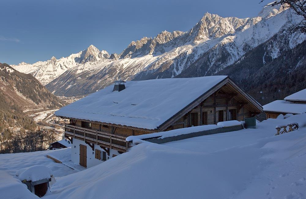 A skier s delight; stay at Chalet Amano in the Chamonix valley for ski in, ski out luxury.