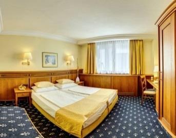 Single Room 160,00 Double Room 195,00 Hotel Innsbruck The Hotel Innsbruck is located 5 minutes walking distance from the Congress Innsbruck.