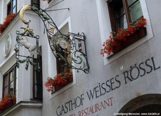 Hotel Leipzigerhof Located directly opposite the City Park and a 15-minute walk from Innsbruck Main Train Station, the Leipziger Hof is a traditional hotel.