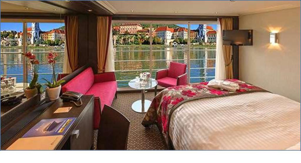 Day 15, Thursday, October 11: Amsterdam (Disembarkation) Your holiday ends after breakfast this morning. (B) * Italicized activities are included. Panorama Suite (Categories A & P) - 200 sq. ft.