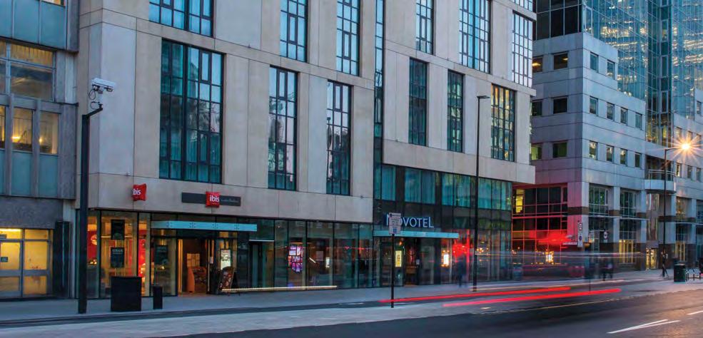 16 London Hotel Development Monitor SHIFTING SANDS While the West End remains one of the world s most sought-after business locations, new hotel developments in the area have been limited.