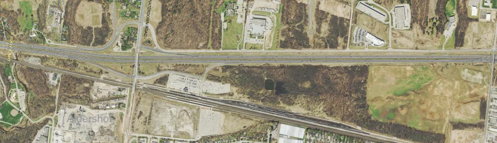 SKYVIEW DRIVE KERNS and Highway 403 Freeman Interchange HIGHWAY 403 / FREEMAN WESTBOUND ALTERNATIVE 2B Ÿ Provide new semi-direc onal ramp for the to Highway 403 westbound.