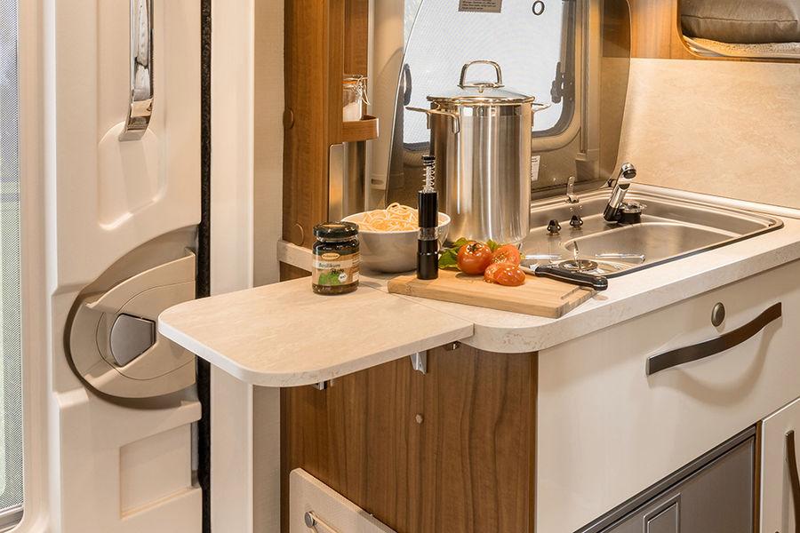 Kitchen - HYMER Van S Clever worktop extension The worktop in the compact