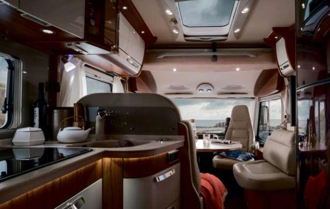Luxury class Hymermobil StarLine 106 Living area and kitchen 107 Living area and A