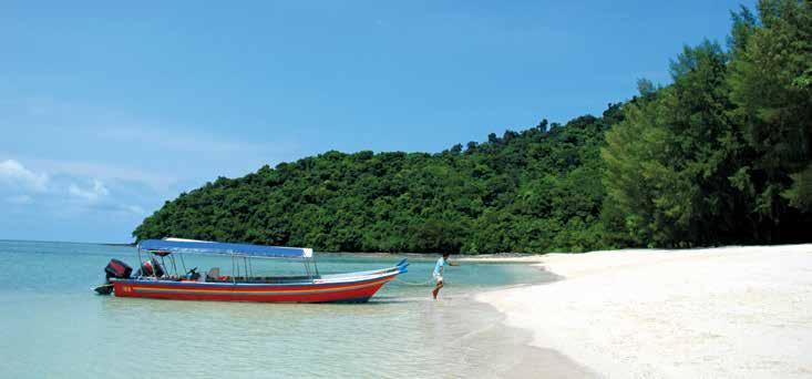 Malaysia MALAYSIA Langkawi With Malay, Chinese and Indian influences, Malaysia s fusion of ethnicities, religions and cuisines create a melting pot of diversity.