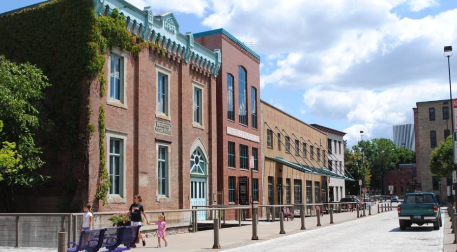 The first building you will see on your left is the Center at High Falls, formerly the Rochester Water Works, 74-78 Brown s Race, which now houses an urban cultural park exhibit center.