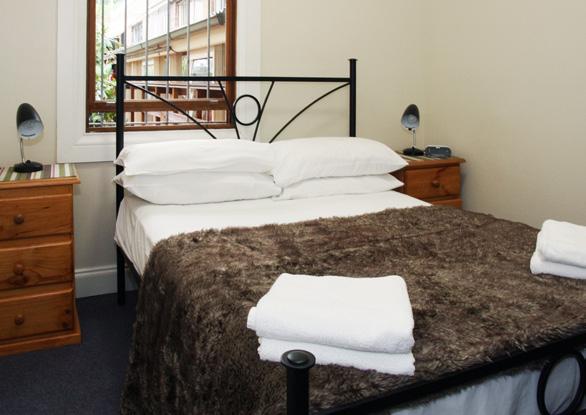 96 GLEBE GUEST HOUSE ACCOMMODATION 96 Glebe Guesthouse provides accommodation for long-term students and travellers in a 3 level building with 9 fully furnished bedrooms.