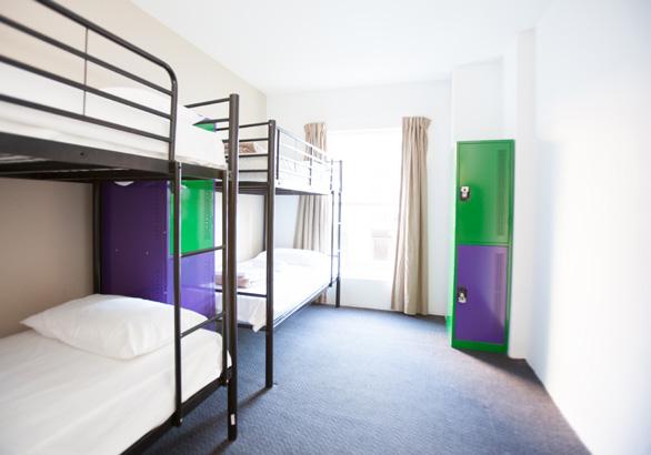BIG HOSTEL ACCOMMODATION Big Hostel offers luxury and intimacy in the heart of Sydney with single, twin, double, triple rooms as well as 4, 6 and 8 bed dormitories.