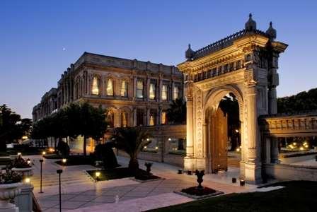 Çırağan Palace Kempinski Istanbul Architectural grandeur mingling with the