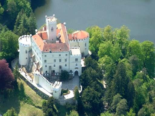 After lunch we drive to Varazdin county to visit Trakoscan Castle, former home of the noble Draskovič family, situated on a small hill in a picture perfect setting.