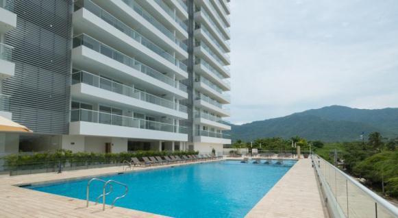 SUGGESTED HOTELS Santa Marta Estelar Santamar Hotel, this 4-star hotel is located oceanfront, just a 10-minute