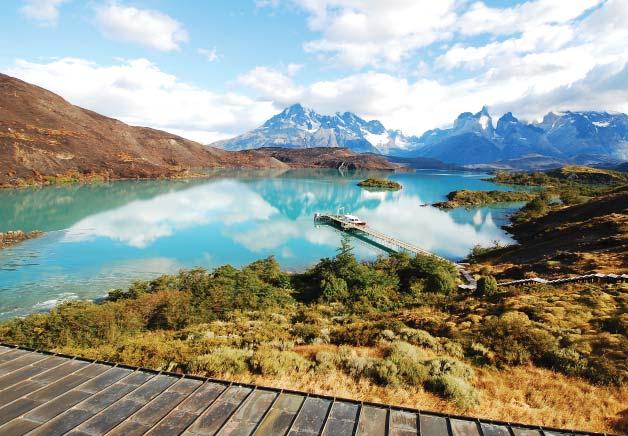 Our 10-day journey takes us from the Glaciares National Park in Argentina through to the UNESCO-recognized National Park of Torres del Paine in Chile.