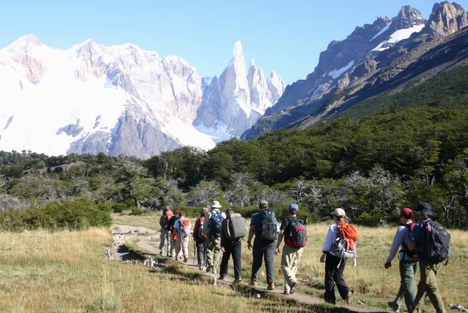 estancias. Hiking days cover distances from a few miles up to 9.5 miles at elevations below 4,000' on established trails in both Fitz Roy and El Calafate areas.