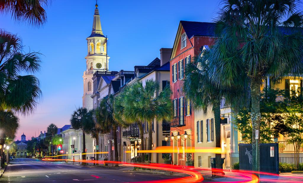 A living postcard of Southern antebellum grandeur, Charleston enjoys a gentler way of life.