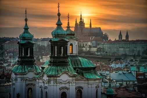 Prague walking City Tour Capital of Czech Republic, Prague is a really magical city in the heart of Central Europe.