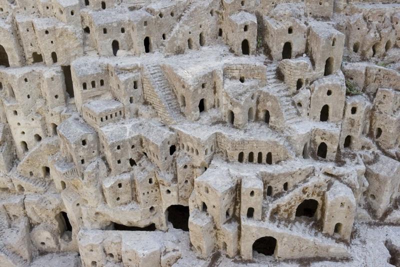 The sassi, many little more than one-room caves, once contained such appalling poverty and unthinkable living conditions that in the 1950s Matera was denounced as the 'Shame of Italy', and the