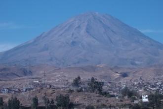 What to do in Arequipa? Day 1 Arequipa The city of Arequipa is located in the country Peru of South America.