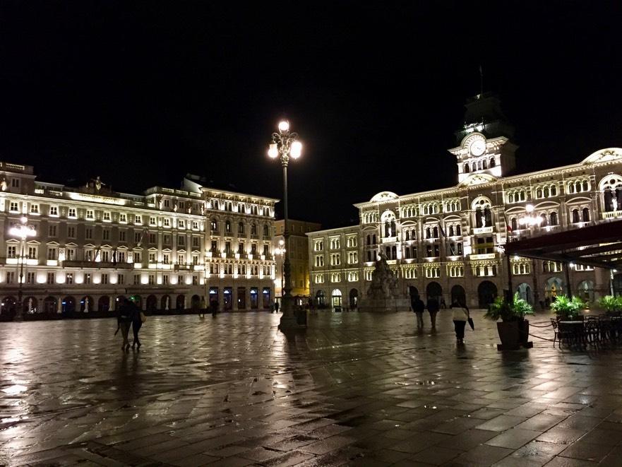 Trieste by night OVERVIEW 30 AUG 11SEPT 2017 AUD 8,490 PP (TWIN SHARE) AUD 9,480 PP (SOLO TRAV.