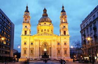 Every sightseeing tour stops here because it is dominated by the gorgeously restored and magnificently monumental Roman Catholic St Stephen s Basilica, but for me, this central area and its