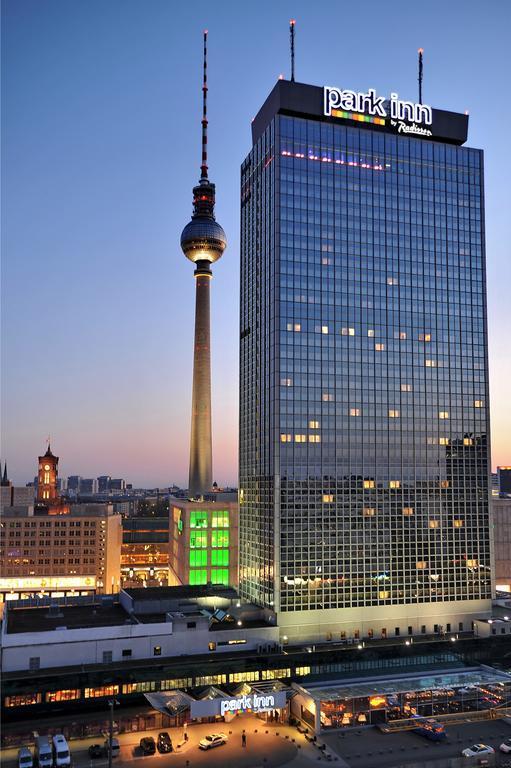 The Hotel is the tallest hotel in Berlin at a height of 150 meters with 37 floors and a nice rooftop terrace, offering you a spectacular view over