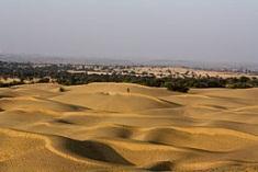 6 Largest Desert - Thar (Rajasthan) Facts about Thar Desert Location: Rajasthan Also known