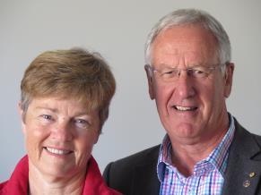 RI DIRECTOR ZONE 7 & 8 Noel Trevaskis OAM and Sue Trevaskis Noel is a member of the Rotary Club of Bega, District 9710.