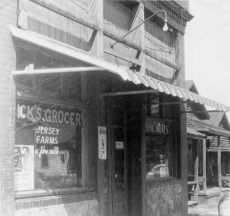 Restaurants, such as the popular Cotton s, were also neighborhood fixtures. Although outsiders owned many businesses in Edgehill, it had its share of locally owned African American businesses.