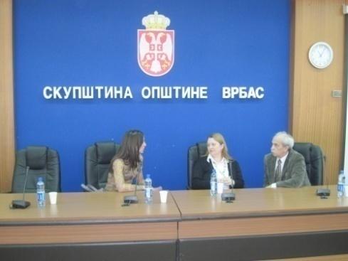 Arsenicplatform predstavljeni su široj javnosti putem medija, kako u Srbiji, tako i u Mađarskoj (TV