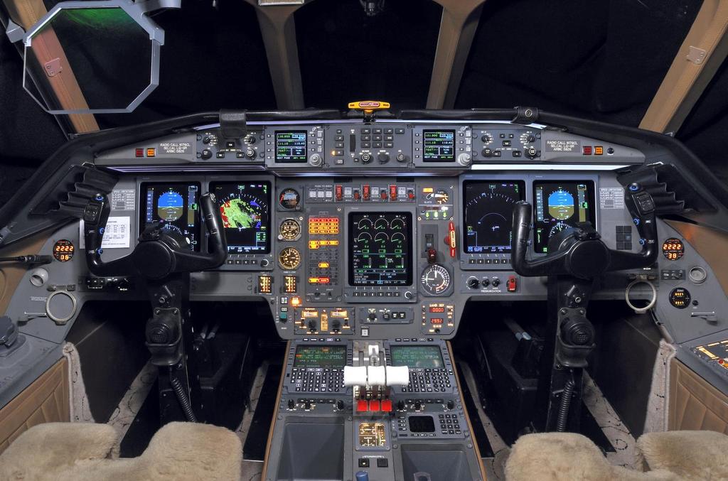 AVIONICS & COCKPIT AVIONICS: (Honeywell Primus 2000) AIRBORNE FLIGHT INFORMATION SYSTEM: Honeywell VHF AFIS and SATAFIS AIR DATA COMPUTER: Dual Honeywell AZ-840 Air Data Computers AUTOMATIC DIRECTION