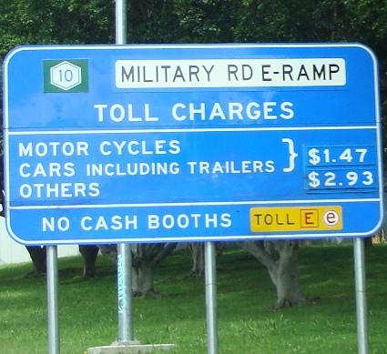 Despite the generally good quality price signage observed on Sydney toll roads, some placements could be improved.