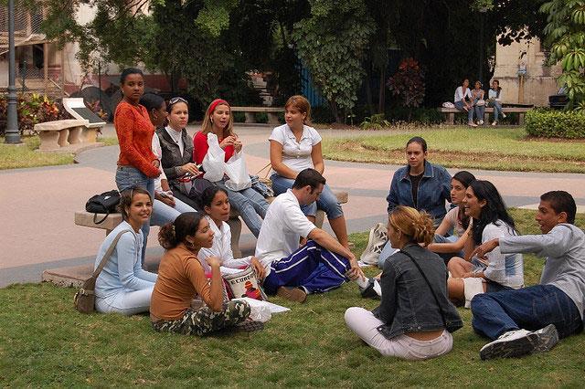 About Us Cuba Educational Travel (CET) is a leader in educational travel to Cuba.