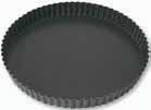 Tart Pan A tart pan is used to bake items with delicate crusts, such as tarts and quiches. The sizes range from 4.5 to 12.5 inches in diameter, and from 0.