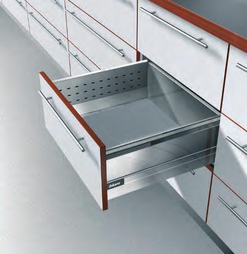 The UK TANDEMBOX plus programme: D height lay-on pull-outs These high fronted pull-outs can be used to store; crockery, provisions, pots, pans, plastic containers, mixing bowls, baking trays,