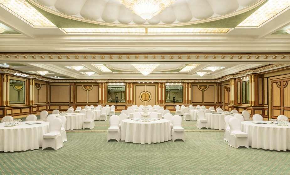 Al Saker Ballroom 2014 Starwood Hotels & Resorts Worldwide, Inc. All Rights Reserved.